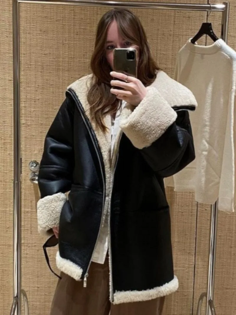 

2023 Winter Turn-down Collar Zipper Plush Patchwork Leather Coats for Women Fashion Streetwear Thicken Warm Jackets Outerwears
