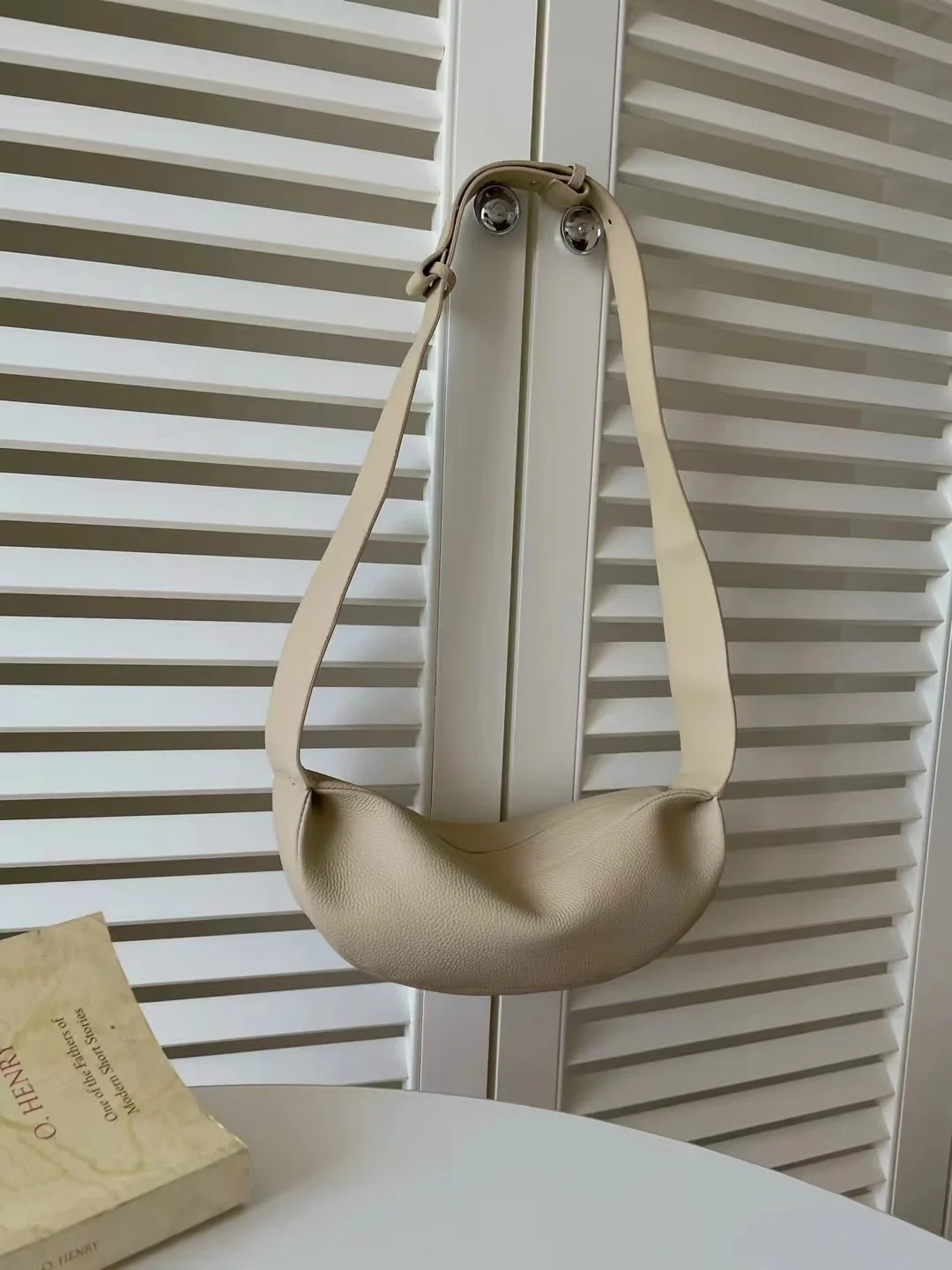 Новинка 2023 сумка на плечо Maxdutti во французском средневековом стиле женская