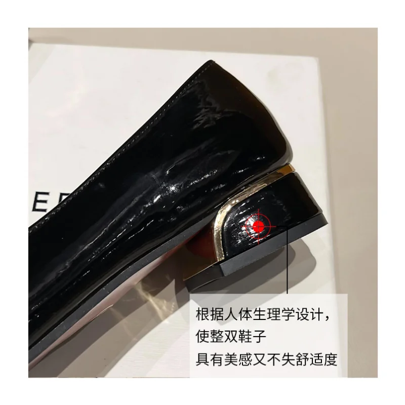 Spring New deep-mouth Korean version of a foot loafers metal buckle thick heels, casual women's small leather shoes