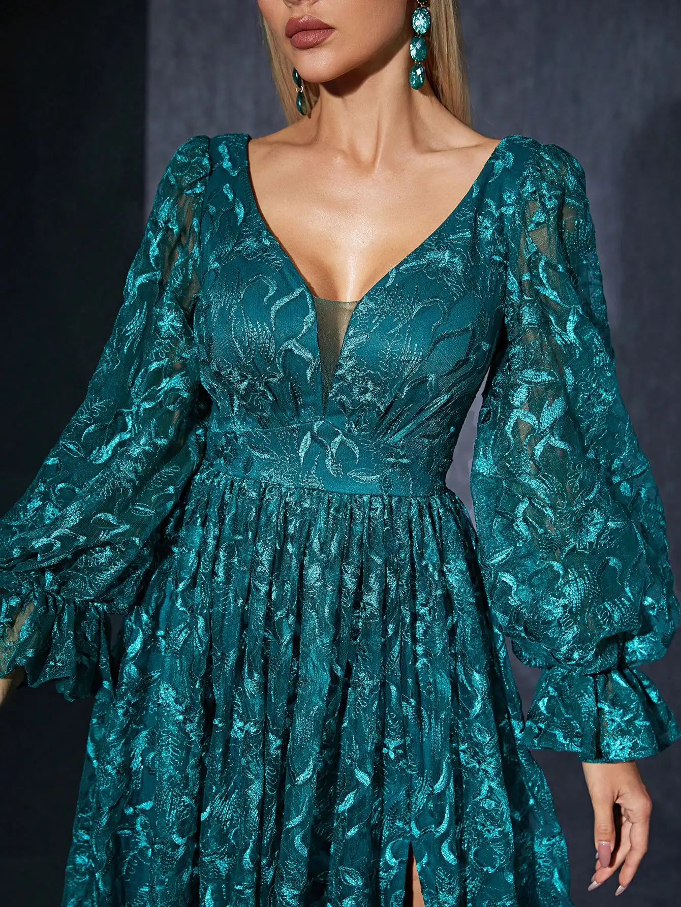 MGIACY Высококачественное вечернее платье с V-образным вырезом вышитым кружевом