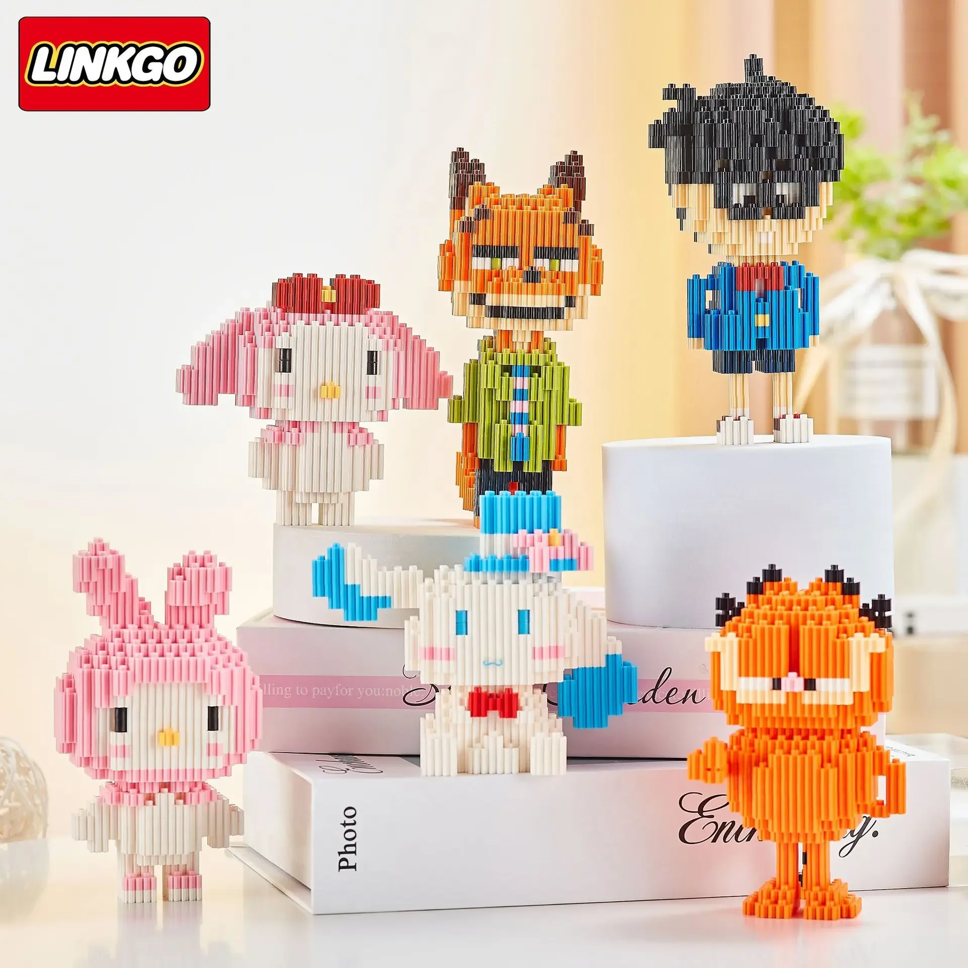 Linkgo Diamond Building Blocks Sanrio SpongeBob Melody Cinnamoroll Mike Winnie The Pooh Мини-кирпичная фигурка игрушка