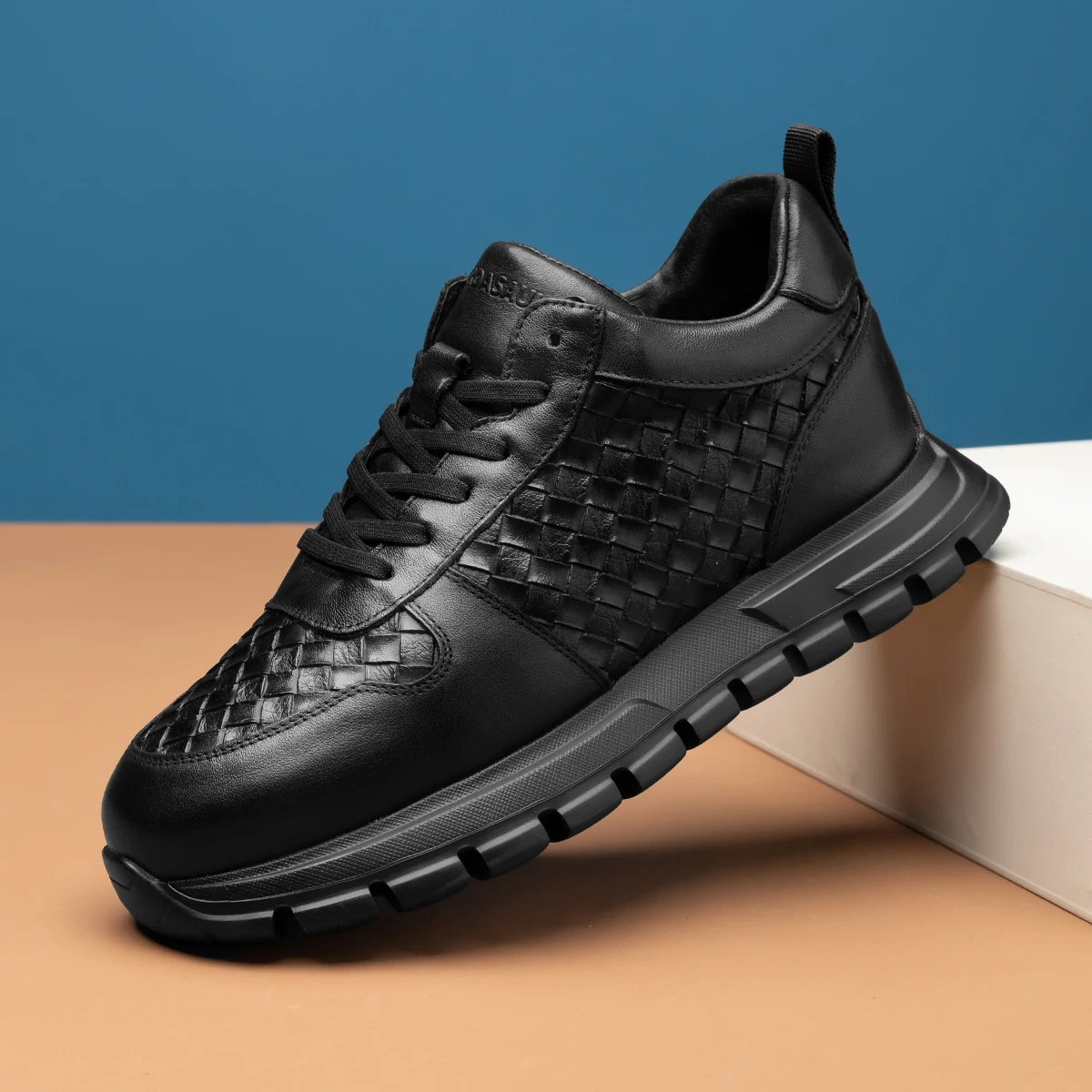 Мужские повседневные туфли из воловьей кожи с рельефным тиснением