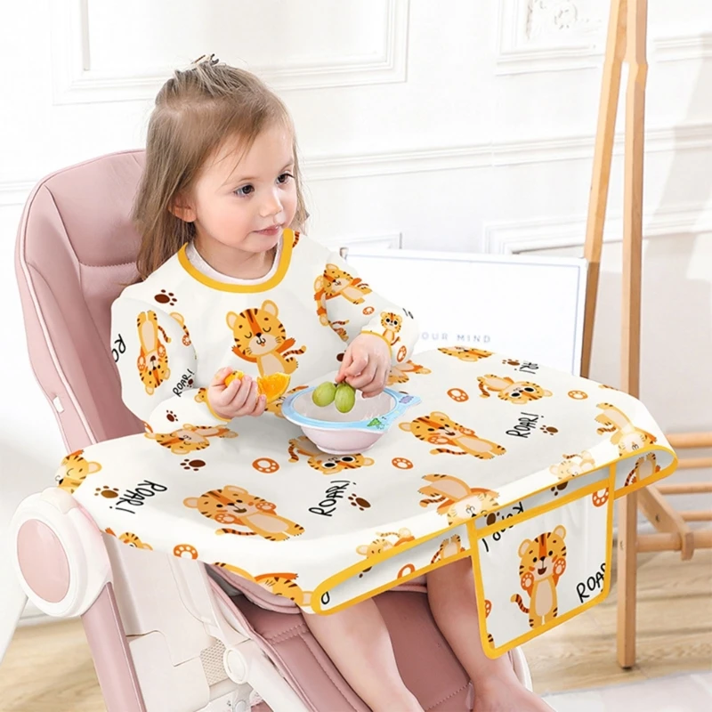 

Комбинезон портативный для кормления ребенка, нагрудник с длинными рукавами, прикрепляется к креслу-высотнику и столу, нагрудник для отлучения, с несколькими узорами, A2UB