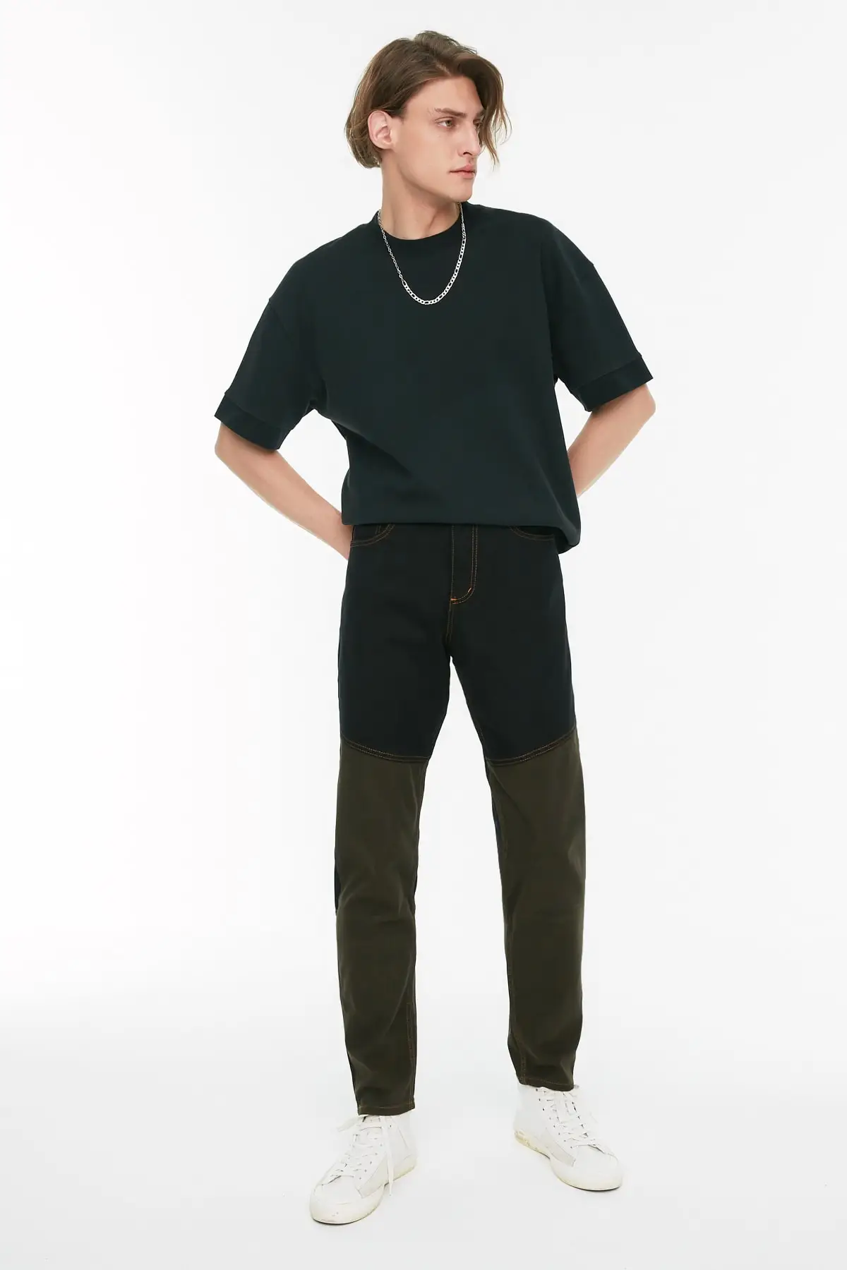 

Men's Essential Fit Color Block Pants TMNSS22PL0492