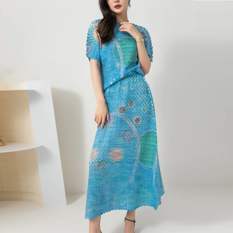 

Miyake Pleated Suit Female 2022 Summer New Fashion Printing Temperament Handmade Round Neck Loose Top Two-Piece Overskirt Suit