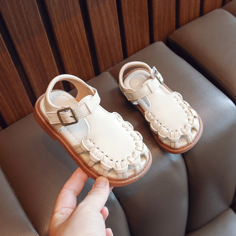 

Children Fashion Girls Sandals Peep-toe 2023 New Soft Britain Style Breatheable Kids Boys School Shoes Classic Princess Flats