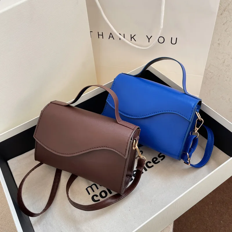 

Niche Design Retro Women's Bag New Trend Atmosphere Wild Shoulder Bags for Women 2022 Fashion Texture Crossbody Bags Wholesale