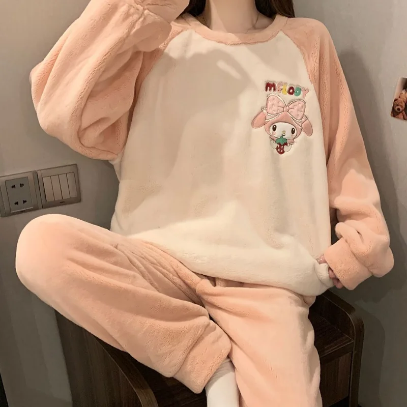 Sanrio Pacha Dog женский зимний пуловер с круглым вырезом пижама длинными рукавами