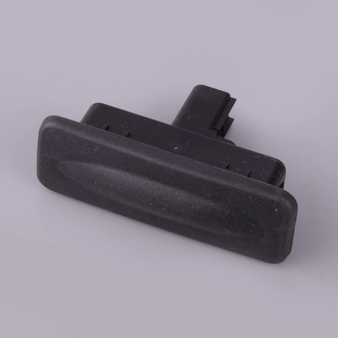 

Кнопка замка крышки багажника 81260A5000 для Hyundai Elantra GT 1.8L 1797CC 2.0L 1999CC L4 DOHC