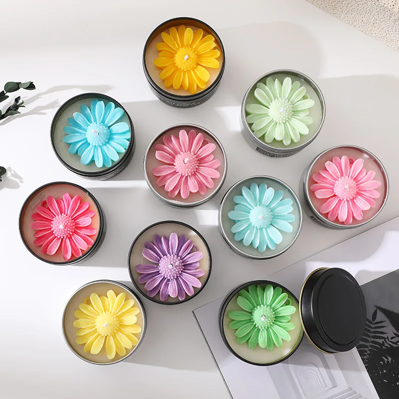 

Creative small daisy soy wax scented candle cup home decoration aromatic candles for interior wedding Souvenirs candles in jar