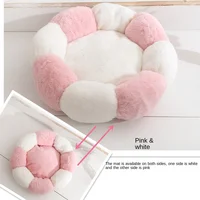 soft rabbit velvet material petal shape pet nest can be used on both sides, and the dog nest can be disassembled and washed