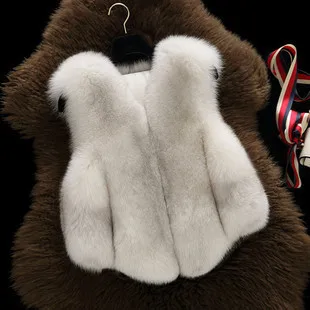 2020 Faux Fox Fur Vest Women's Winter Vest Ladies Short Fur Coat Sleeveless Vest Top Basic Luxury Top hiver women clothing