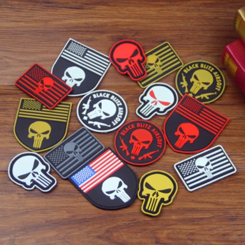 

Punisher Armband PVC Tactical Morale Badge on Backpack Hat Decoration Sticker Noctilucent Light Military Patch Hook&Loop Patches