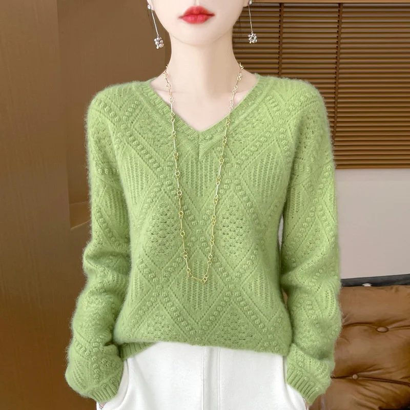 New 2025 Fashion Autumn V-Neck Pullover Sweater Women Knitted Long Sleeve Bottoming Shirt Female Jumper Knitwear Top