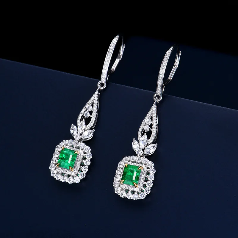 

Foydjew Luxury Full Diamond Simulation Emerald Earrings Women's Creative Lotus High Carbon Diamond Party Long Pendant Earring