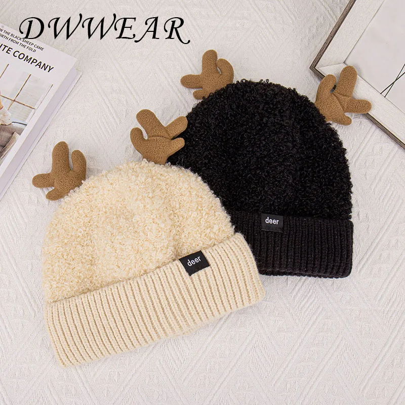 

Women's hats Deer Antler Plush Knit Hat Winter Outdoor Riding ear Protection Pullover With fleece Warm Woolen hat Wholesale