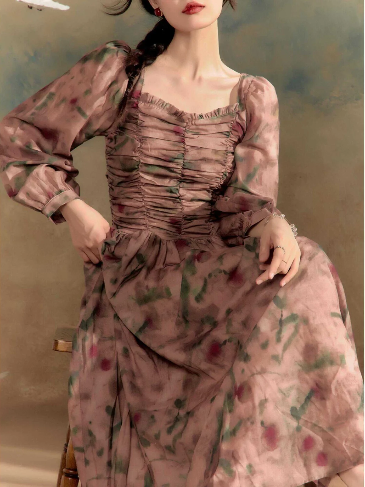 Джо и цветочная бутылка | Осеннее новое французское платье с квадратным