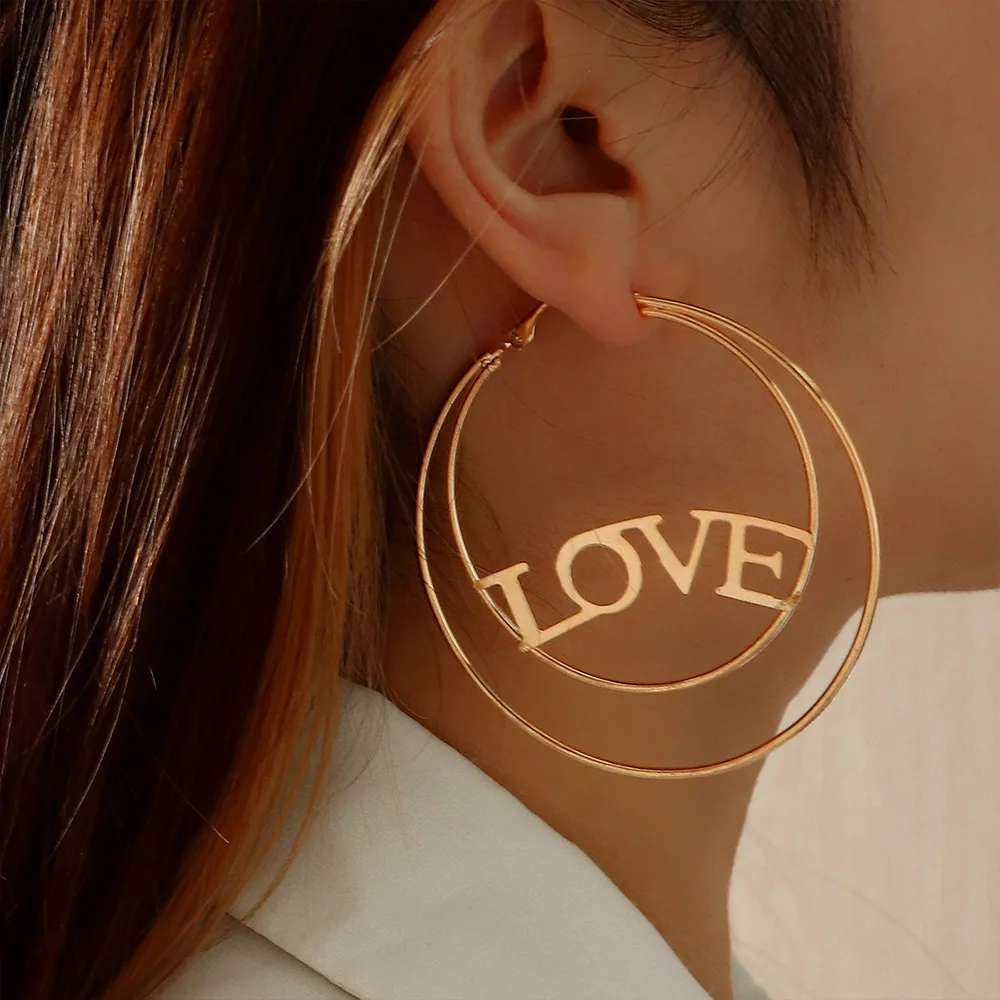 

Exaggerate Love Letter Hoop Earrings for Women Gold Metal Large Circle Earring Piercing Earings Trend 2022 Valentine's Day Gifts