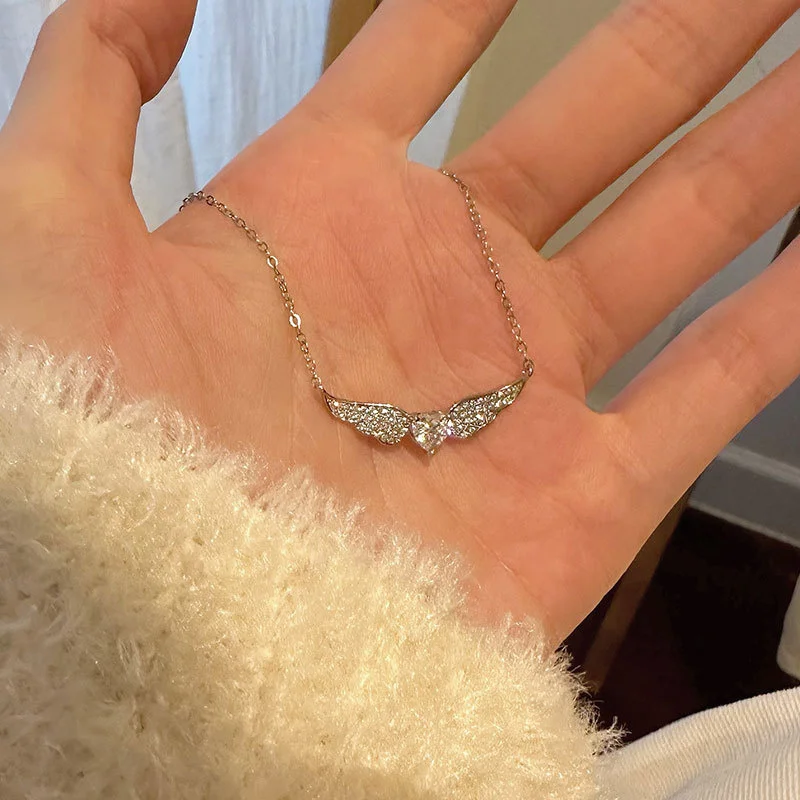 

S925 Sterling Silver Angel Wings Love Zircon Necklace for Women's Minimalist Design Full Diamond Collar Chain N7701