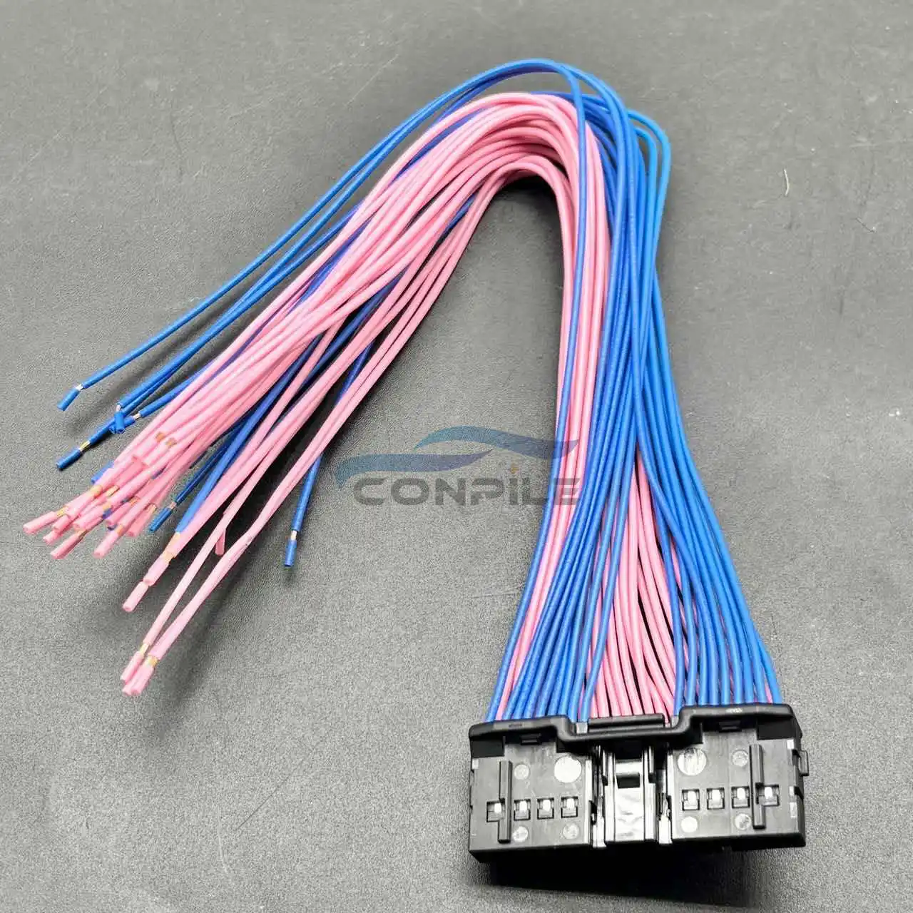 

Для Toyota 90980-12924 40-контактный разъем автомобильного жгута проводов