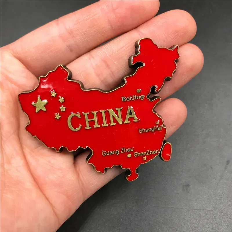 

Магнит на холодильник карта мира