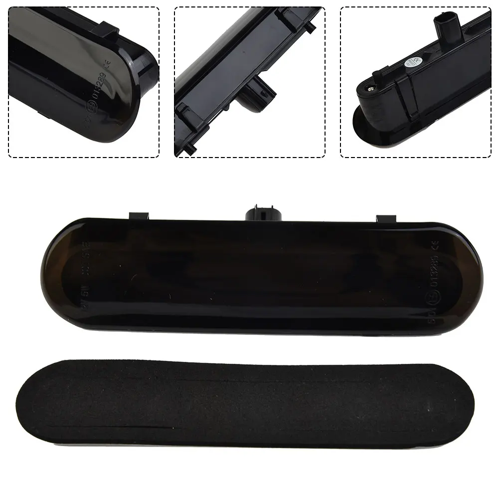 

1x Brake Light Smoke/Tinted Car LED Brake Light Lamp Rear Light High Mounted Stop Lamp For Suzuki Jimny JB74 2019 2020 2021