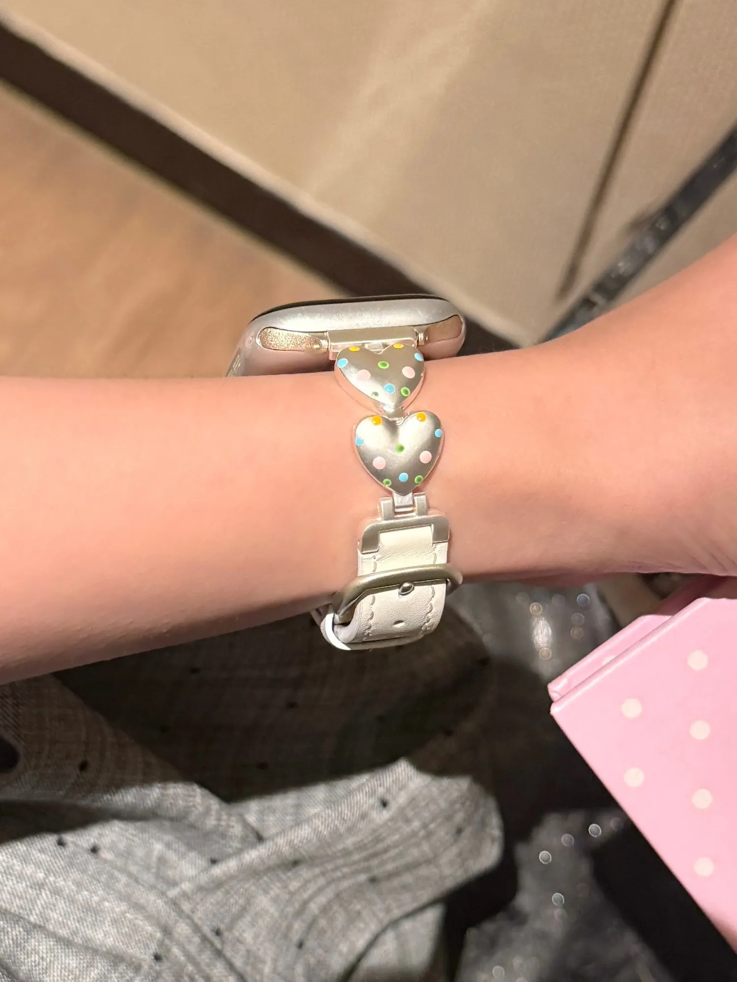 Модный кожаный ремешок в форме сердца с точками Correa для Apple Watch, женский ремешок для часов Series Ultra 11109876 40 мм 41 мм 42 мм (art.: 3920dbeb5ff67) - 3920dbeb5ff67