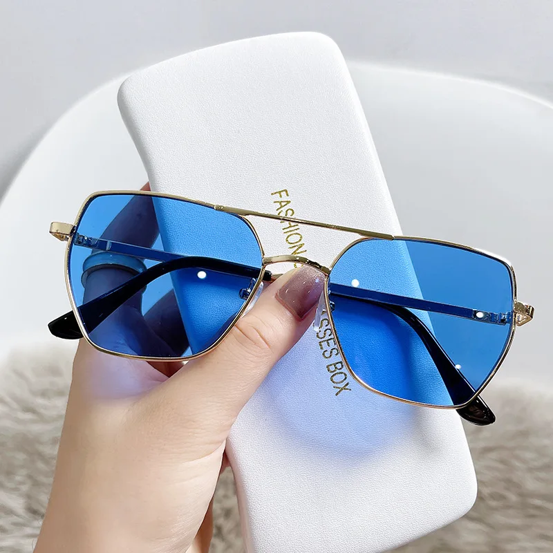 

Irregular Polygon Ocean Color Sunglasses For Women Men Fashion Retro Simple Male Female Driving Travel Metal UV400 Glasses 2022
