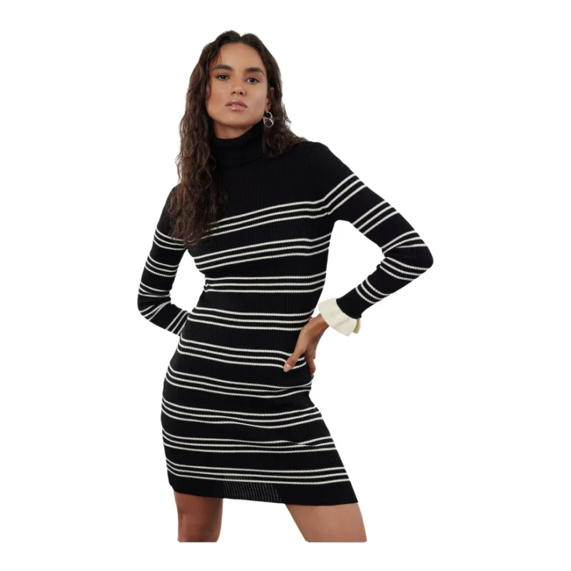 Trendyol TYZA Женские платья Полосатый повседневный трикотаж Slim Fit Водолазки со