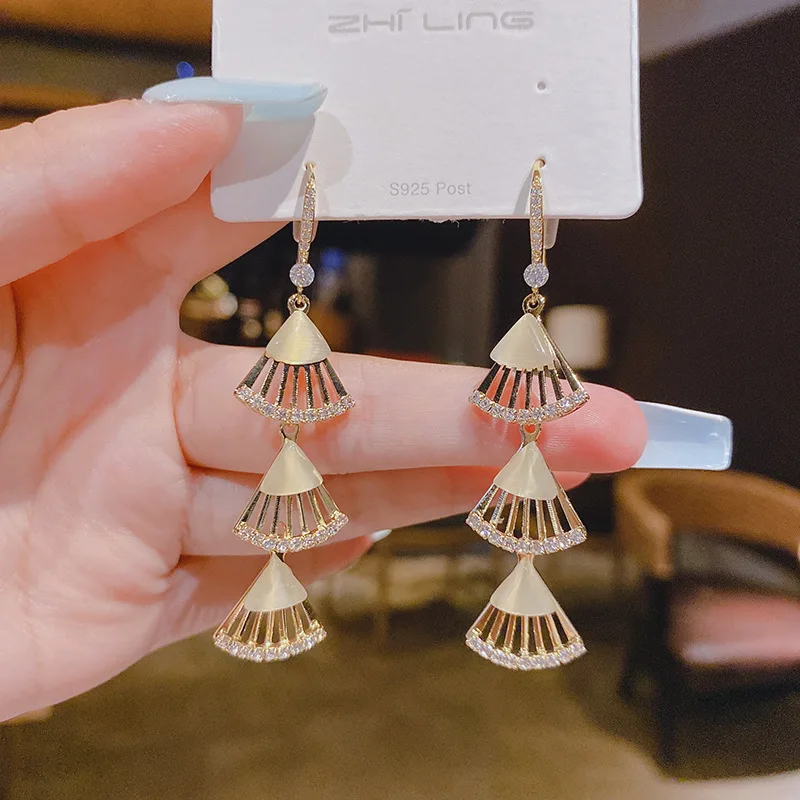 

South Korea Dongdaemun Ins Wind 2022 Trend Retro Skirt Temperament Tassel Earrings Female Earrings Set for Women Free Shipping