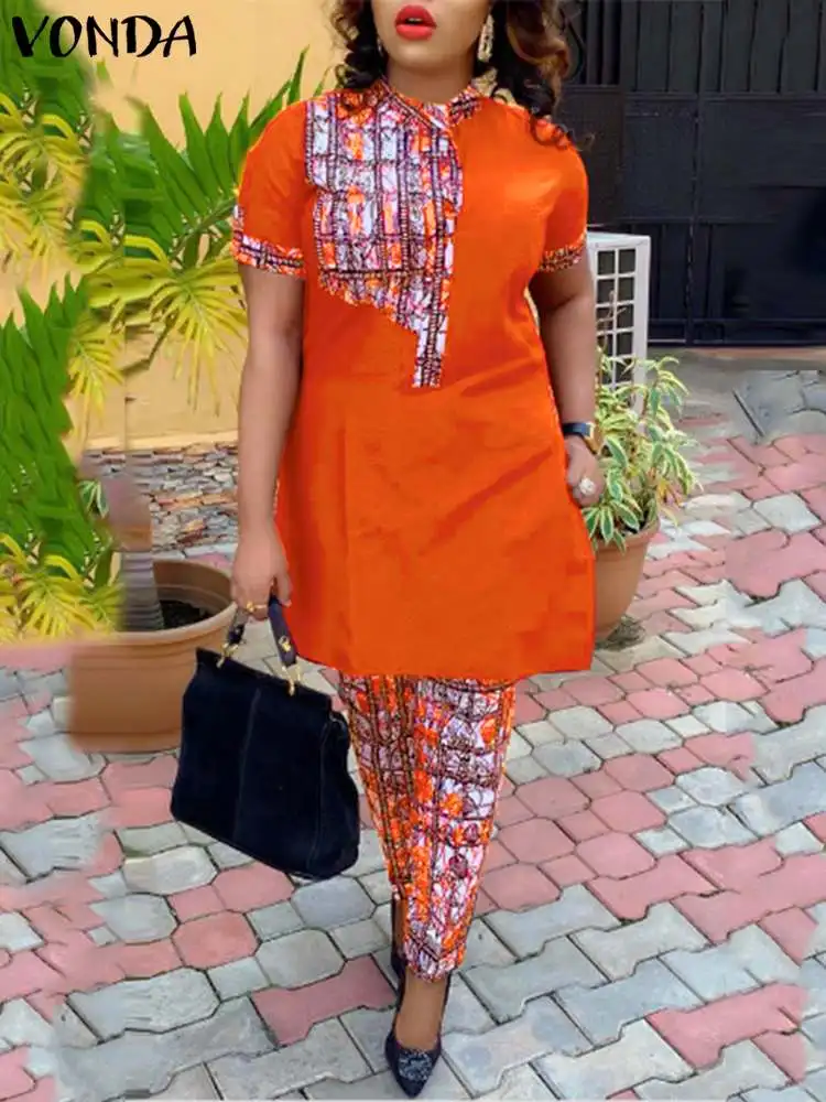 Женский офисный костюм