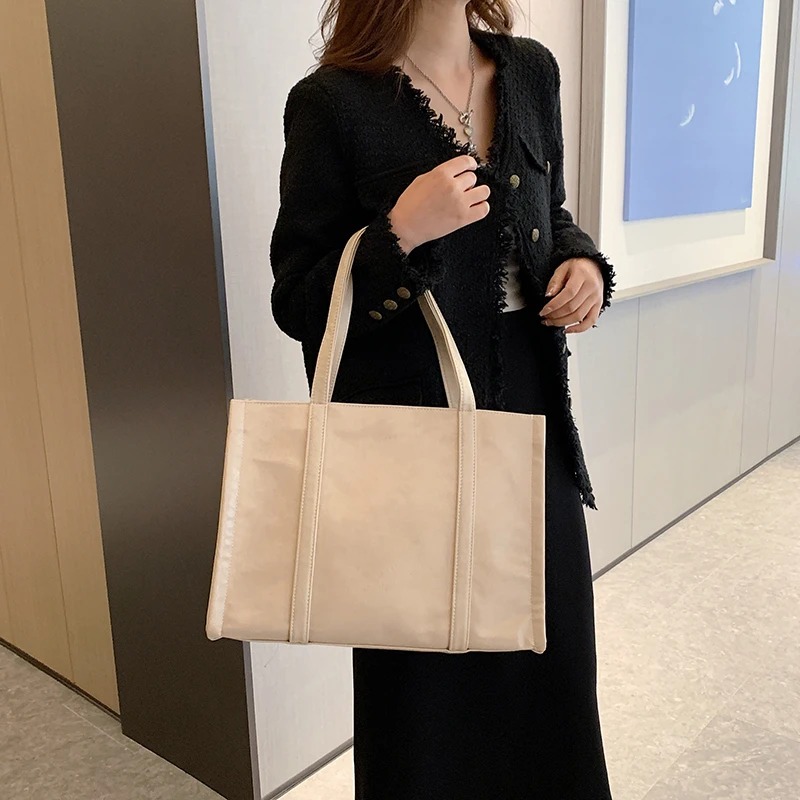 2023 Summer New Tide Women's Bag Solid Color Handbag Hong Kong Style Retro Oil Leather Shoulder Bag Simple Atmospheri Sac A Main