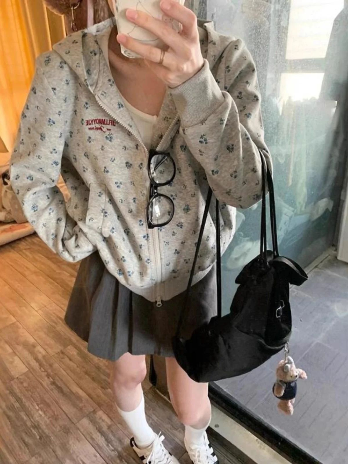  Floral Shoulder Fleece-lined Thick Short Outerwear Trendy Autumn and Winter New Design Sense Chic Hoodie