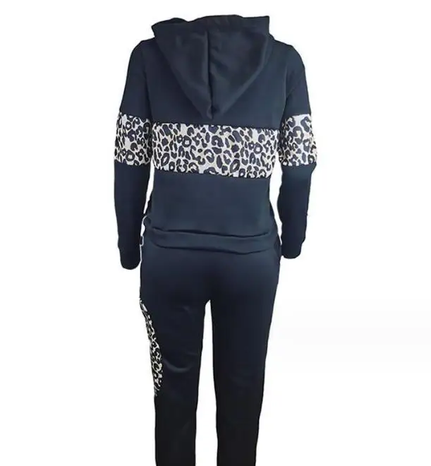 Рисунок 3 - Женский спортивный комплект из двух предметов