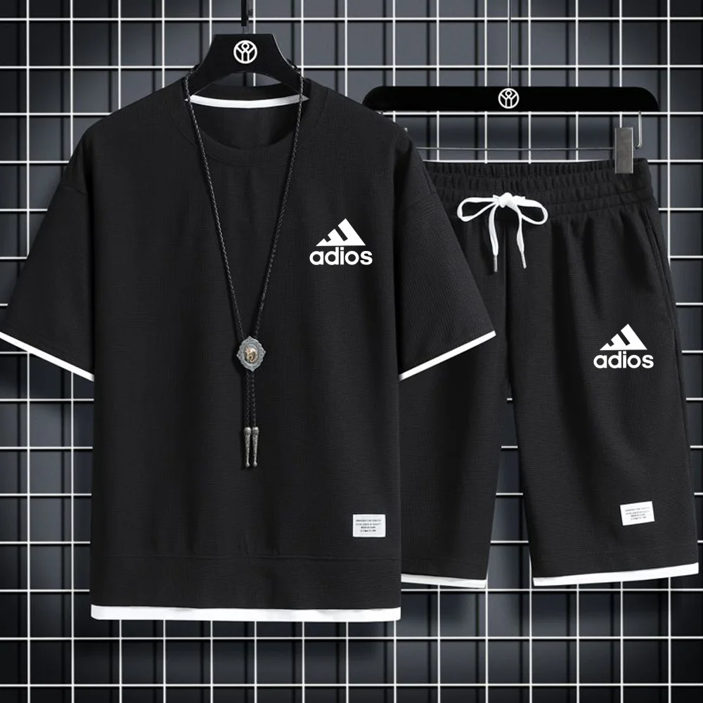 

Костюм спортивный мужской из 2 предметов, футболка с принтом и шорты с коротким рукавом, модный повседневный уличный костюм для фитнеса, лет...