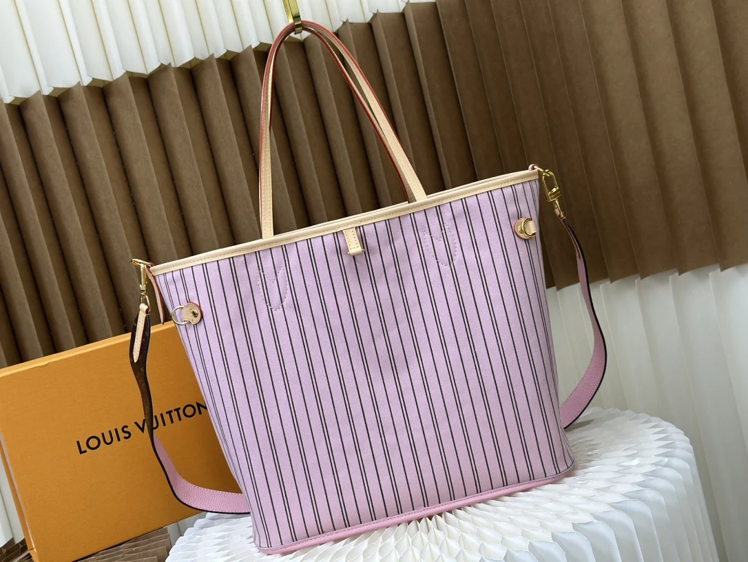 Классическая женская сумка Fиз натуральной воловьей кожи вместительная