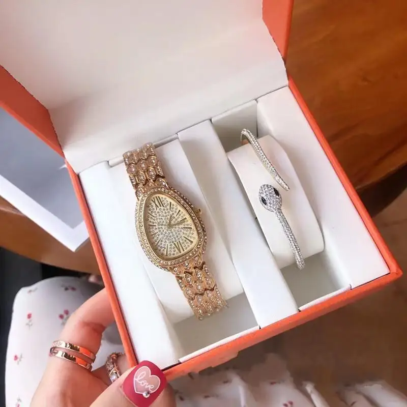 

Italy Top Luxury Brand High quality Watch for Women Snake shape Relogio Feminino Women's Fashion Quartz Watch Set