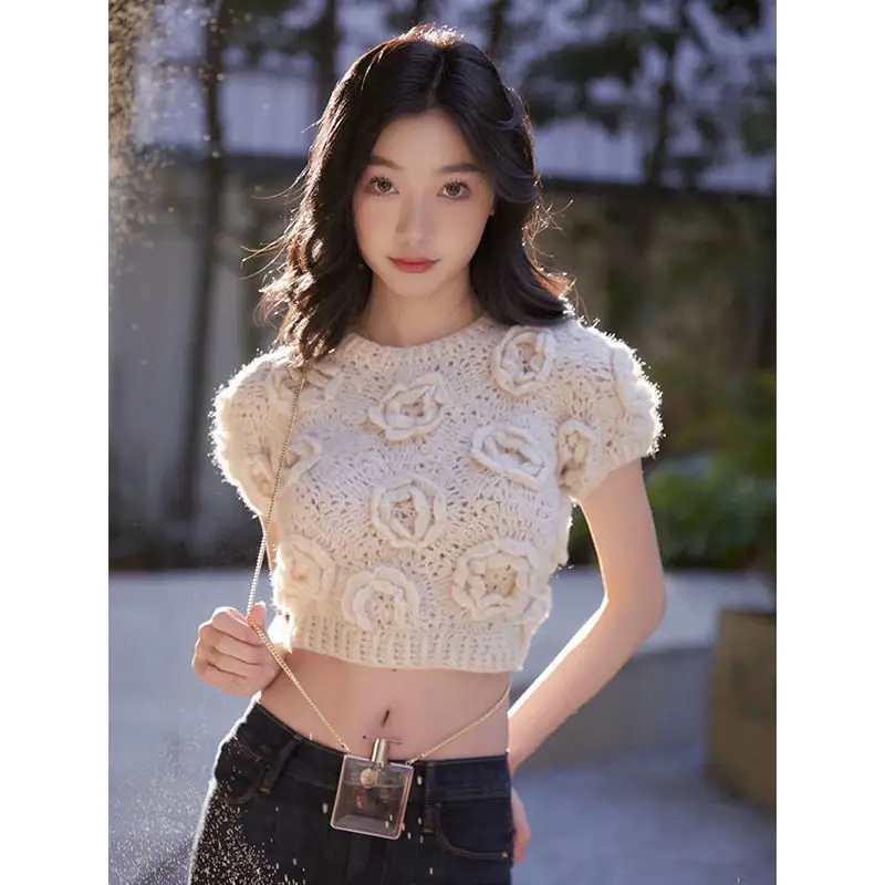 

2022 Spring Three-dimensional Heavy Industry Crochet Flower Sweater Women's Short Knit Sweater Tight Short Sleeve Top Slim Fit