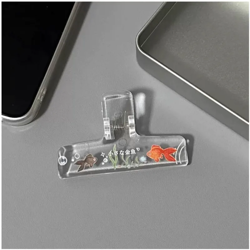 

Прозрачные акриловые зажимы