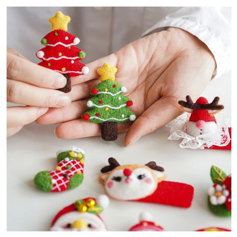 

Christmas cartoon pet brooch set wool needlepoint kit wool felt needle felting pendant craft needlecraft DIY handmade