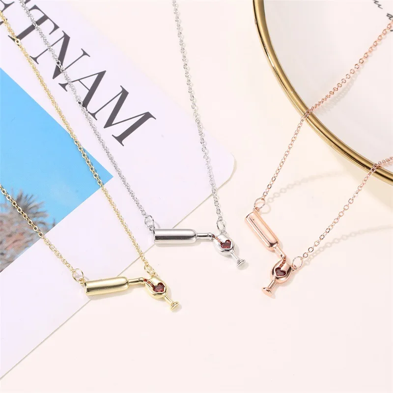 

Creative Design Wine Bottle Necklace Female Personality Love Diamond Red Wine Bottle Goblet Attend Banquet Clavicle Chain