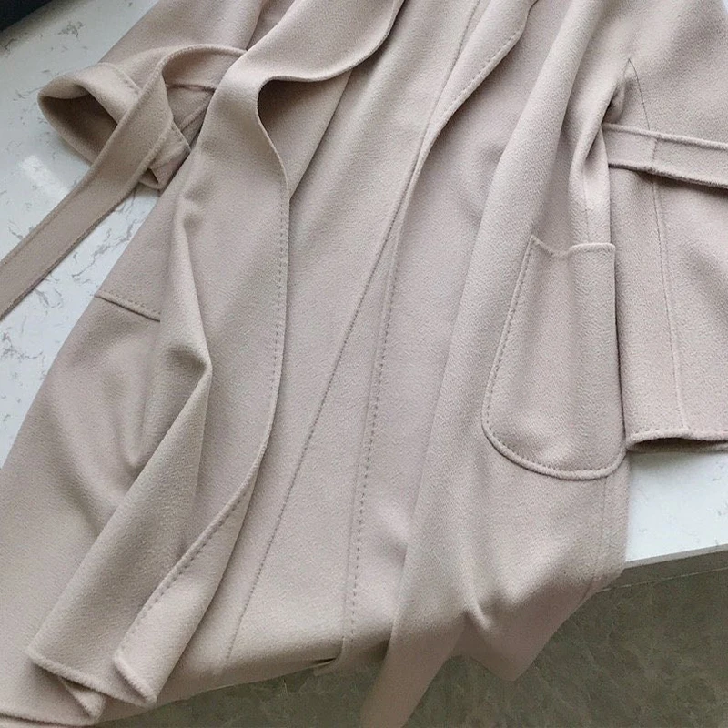 Рисунок 6 - Длинный шерстяной тренчкот NIGO