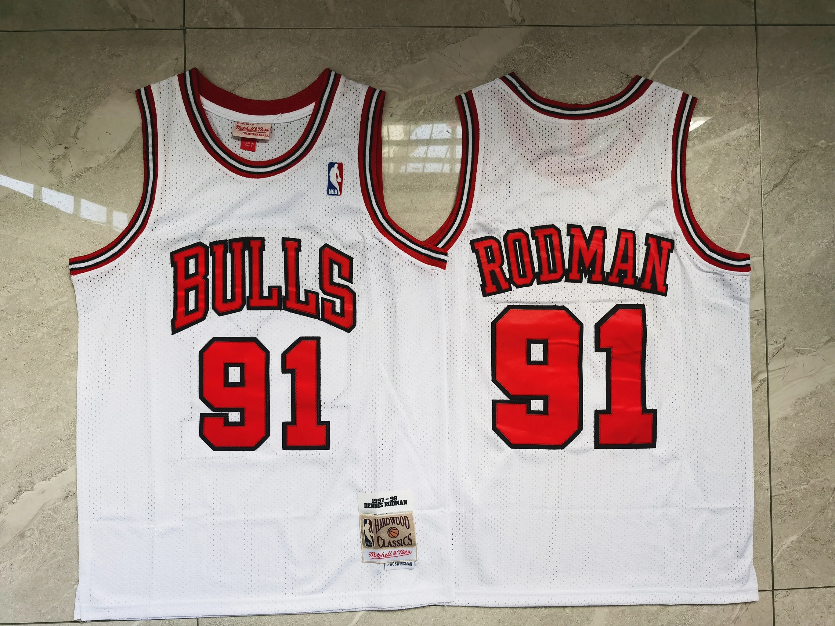 

Chicago Bulls White No. 91 Men Basketball Uniform Sports Men Clothing Casual Sports Quick Dry Breathable City Training Top