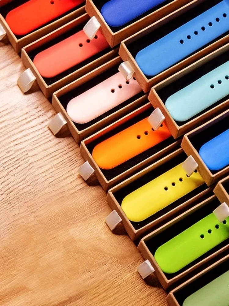 

Ремешок силиконовый для Apple Watch band 45 мм 41 мм 44 мм 40 мм 49 мм 42 мм 38 мм, спортивный браслет correa iwatch Series Ultra 8 7 se 6 5 3 9