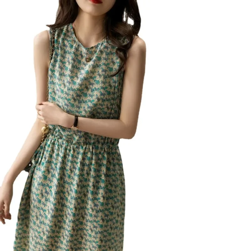 Ледяное прохладное зеленое шелковое платье с принтом бабочки один экспортный