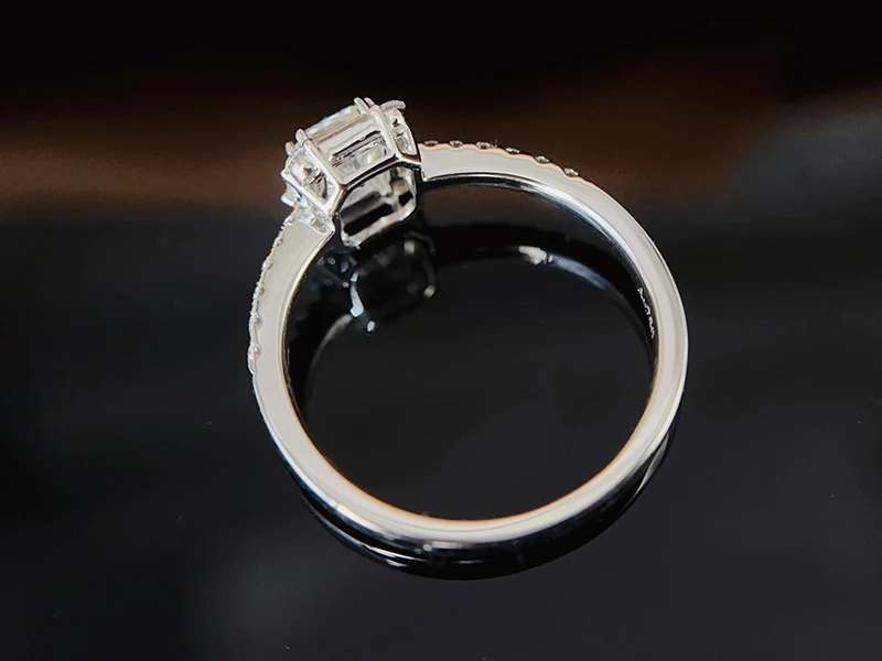 Рисунок 2 - LUOWEND 18K кольца из белого золота