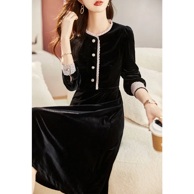 Осеннее элегантное бархатное платье для похудения 2024 шелковое черное пальто