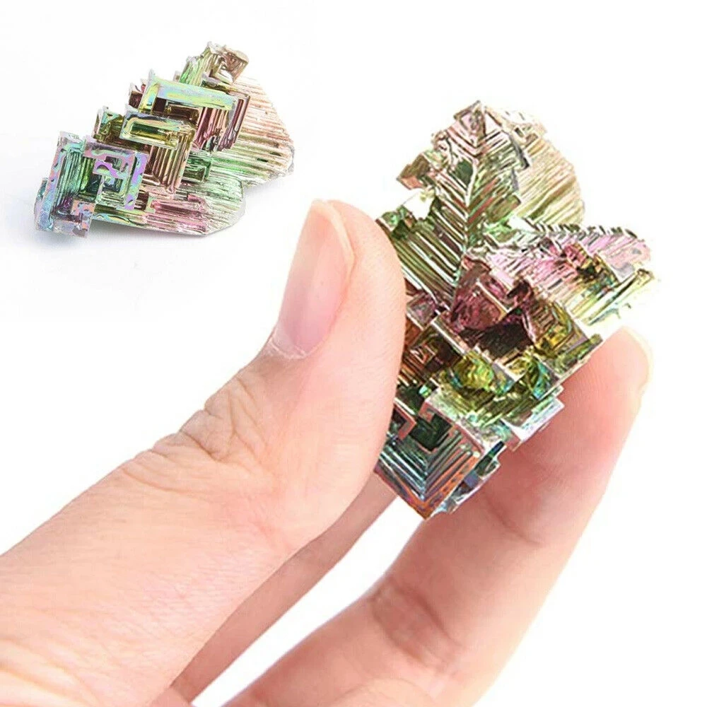 Натуральный зеленый металлический камень кварц руда висмута грубая пирамида