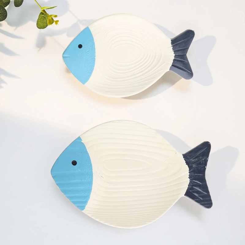 2 Pieces Wood Fish Decor Ornament Hanging Wooden Fish Decoration Hand Carved Wooden Fish Wall Art for Home Indoor Outdoo