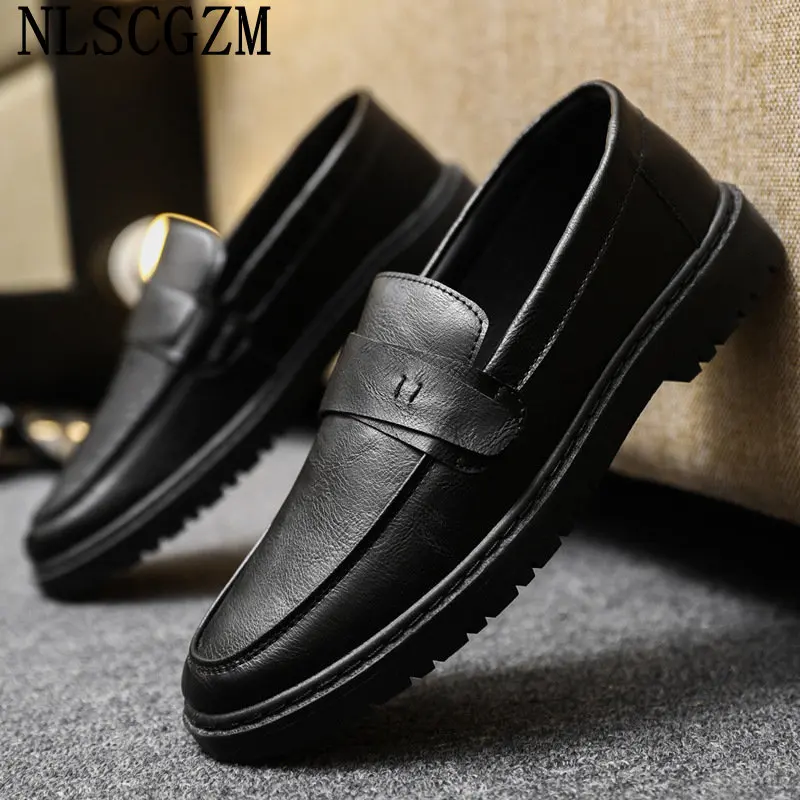 

Casual Business Slip on Shoes Men Italiano Loafers Men Oxford Shoes for Men Office 2023 Casuales Coiffeur Formal Shoes Chaussure